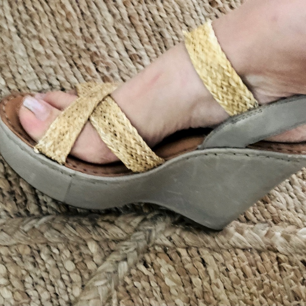 Born Tan and Gray (Graige) Wedge Sandals 3” Size 7 (TB for exposure)